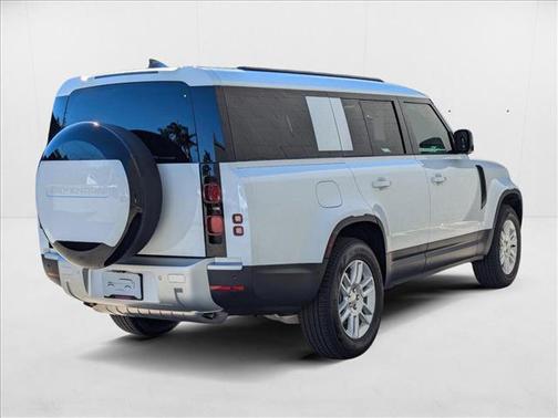 2025 Land Rover Defender 130 P300 S