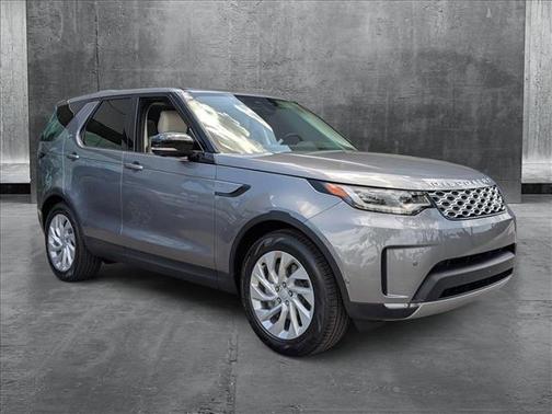 2025 Land Rover Discovery P300 S