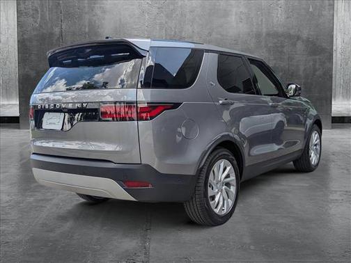 2025 Land Rover Discovery P300 S