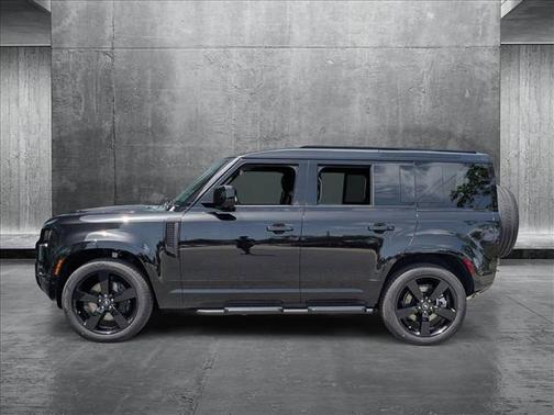 2025 Land Rover Defender 110 P400 X-Dynamic SE