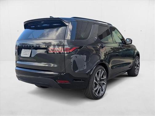 2025 Land Rover Discovery P300 Dynamic SE