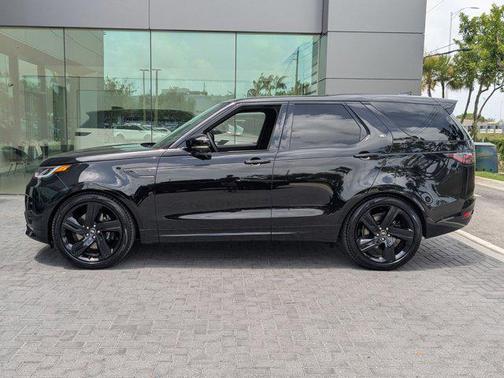 2025 Land Rover Discovery P360 Metropolitan Edition