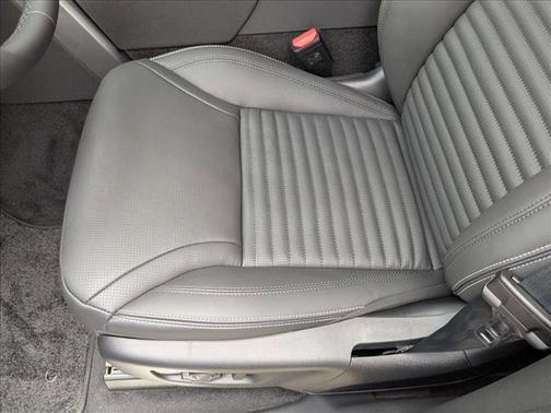2025 Land Rover Discovery P360 Metropolitan Edition