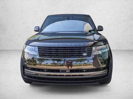 Santorini Black Metallic 2025 Land Rover Range Rover P530 SE