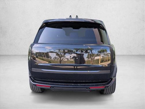 Santorini Black Metallic 2025 Land Rover Range Rover P530 SE