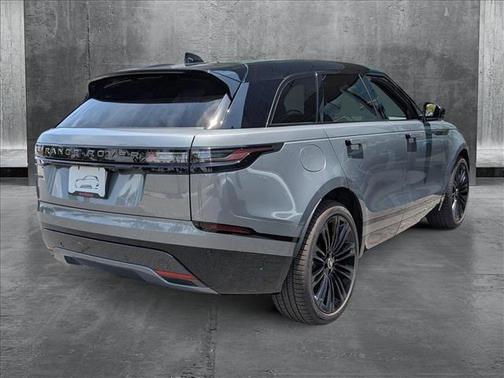 2026 Land Rover Range Rover Velar P250 SE R-Dynamic