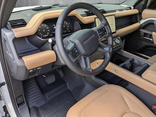 2025 Land Rover Defender 110 P400 X-Dynamic SE