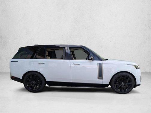 Fuji White 2025 Land Rover Range Rover P530 Autobiography