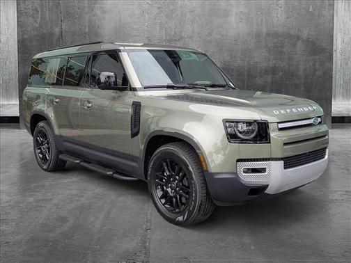 2025 Land Rover Defender 130 P300 S