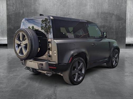 2023 Land Rover Defender 90 Carpathian Edition