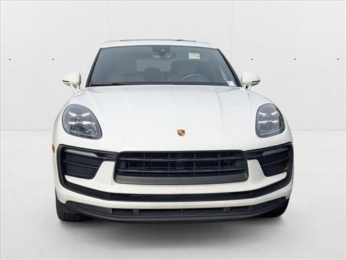 2022 Porsche Macan AWD