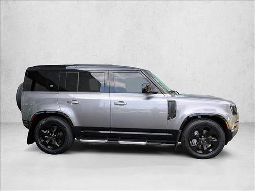 Eiger Grey Metallic 2023 Land Rover Defender 110 X-Dynamic SE