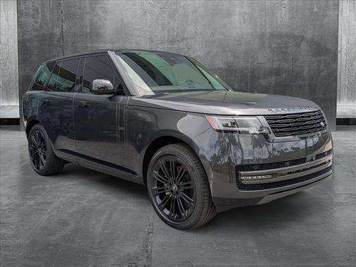 2025 Land Rover Range Rover P400 SE