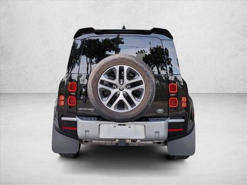 2022 Land Rover Defender 110 XS Edition