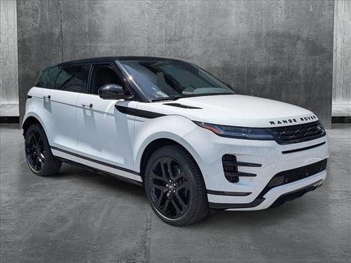 2026 Land Rover Range Rover Evoque Dynamic SE