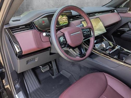 2025 Land Rover Range Rover Sport SE