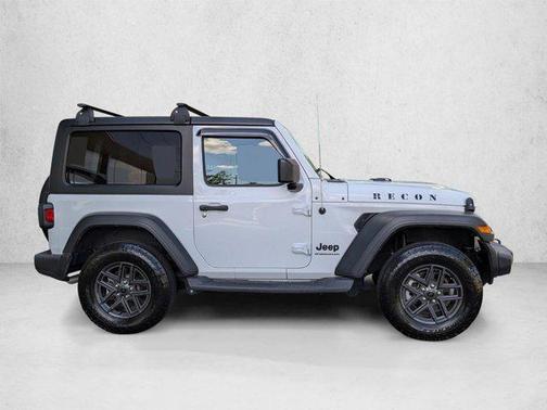 Bright White Clearcoat 2023 Jeep Wrangler Sport