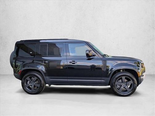 2024 Land Rover Defender 110 P300