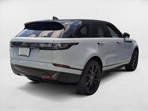 2026 Land Rover Range Rover Velar P400 Dynamic SE
