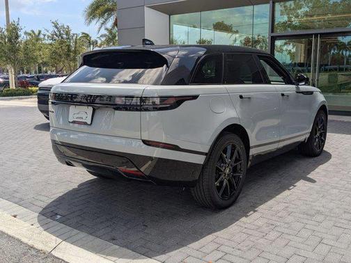 2026 Land Rover Range Rover Velar P400 Dynamic SE