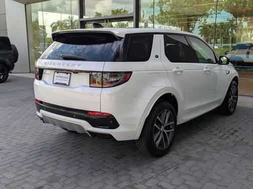 2024 Land Rover Discovery Sport Core S