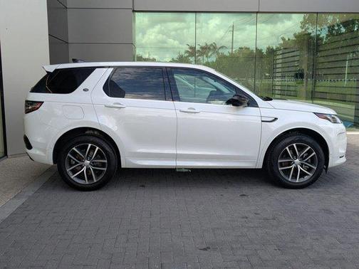 2024 Land Rover Discovery Sport Core S