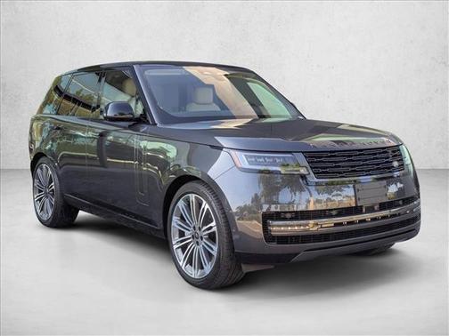 Carpathian Grey Premium Metallic 2024 Land Rover Range Rover P530 SE