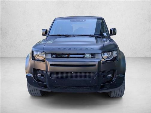 2024 Land Rover Defender 110 P400 X-Dynamic SE