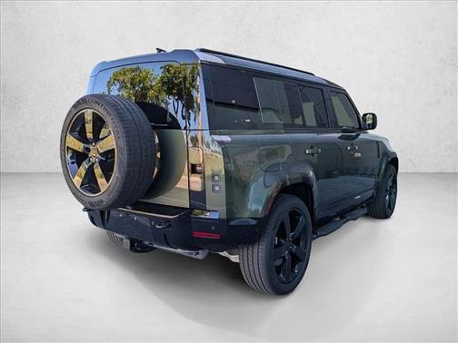 2026 Land Rover Defender P400 X-Dynamic SE