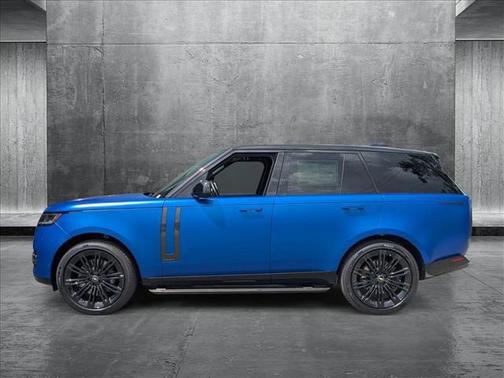 2025 Land Rover Range Rover P530 Autobiography