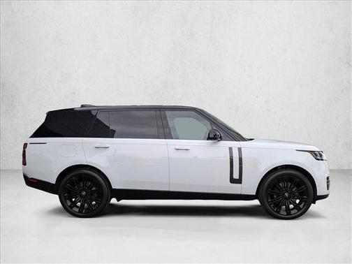 2023 Land Rover Range Rover P530 SE