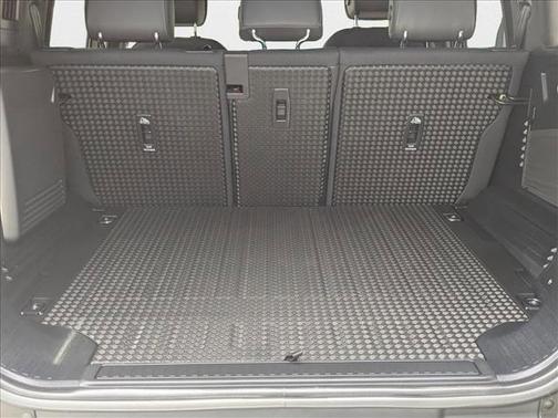 2023 Land Rover Defender 110 X