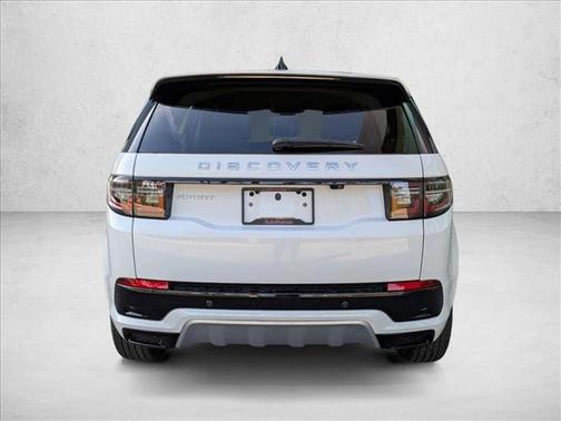Fuji White 2025 Land Rover Discovery Sport S