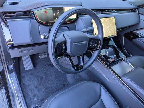 2026 Land Rover Range Rover Sport SE