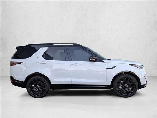 2023 Land Rover Discovery P300 S R-Dynamic
