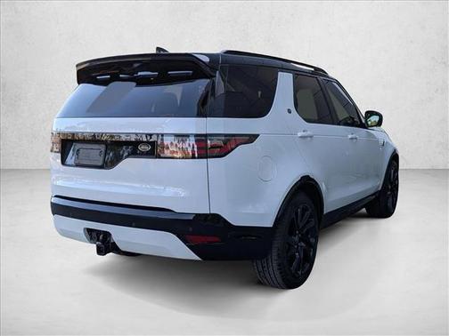 2023 Land Rover Discovery P300 S R-Dynamic