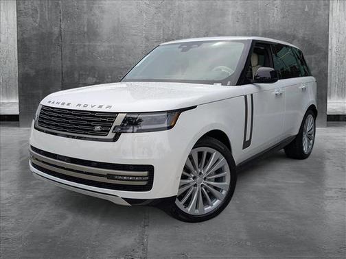 2025 Land Rover Range Rover P400 SE