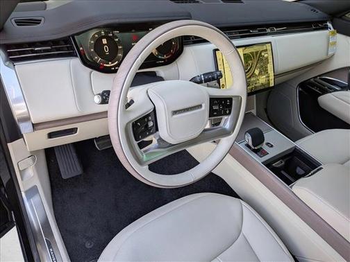 2026 Land Rover Range Rover P400 SE