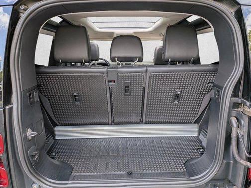 Eiger Grey Metallic 2021 Land Rover Defender 90 S