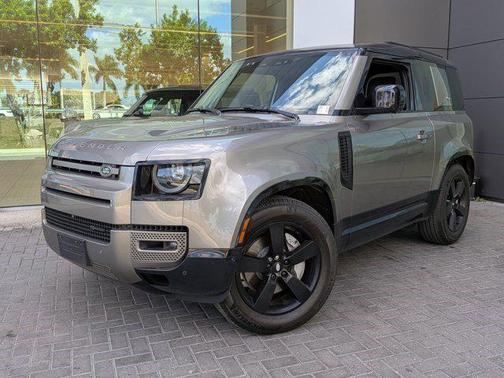 2023 Land Rover Defender 90 X-Dynamic SE