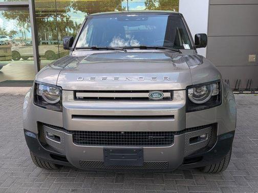 2023 Land Rover Defender 90 X-Dynamic SE