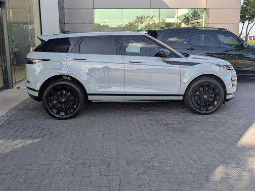 2024 Land Rover Range Rover Evoque Dynamic SE
