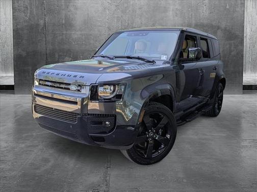 2025 Land Rover Defender 110 V8
