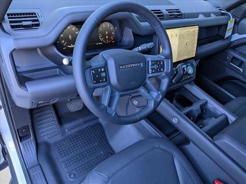 2026 Land Rover Defender P400 X-Dynamic SE