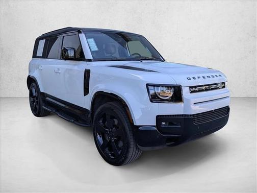 2026 Land Rover Defender P400 X-Dynamic SE