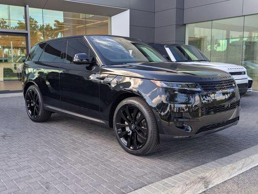 2025 Land Rover Range Rover Sport SE
