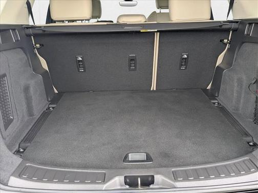 2025 Land Rover Discovery Sport S