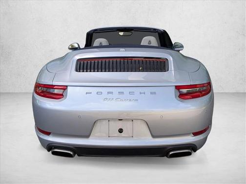 2017 Porsche 911 Carrera