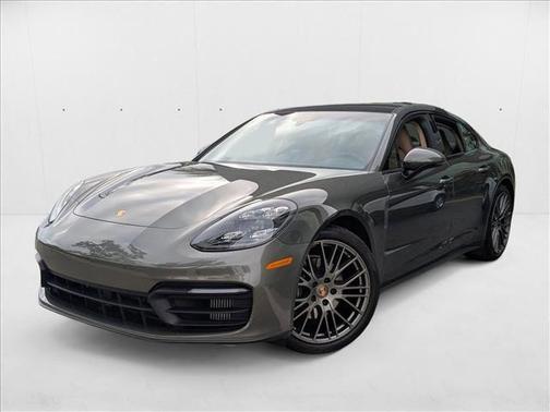 2022 Porsche Panamera Platinum Edition