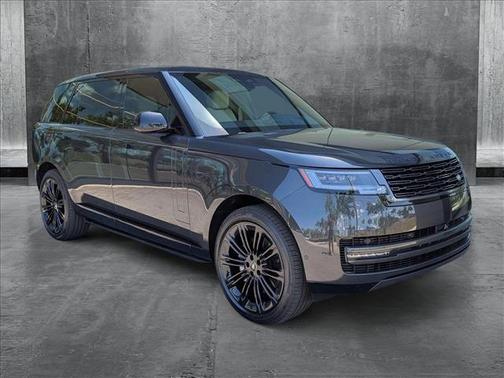2025 Land Rover Range Rover P400 SE 7 Seat